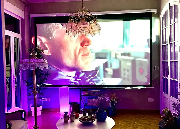 El Palacete Gran Via * Valencia